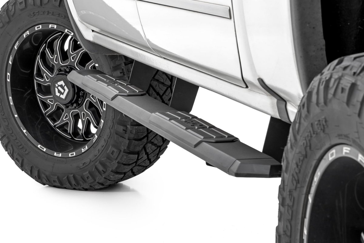 Chevrolet Silverado 1500 Classic Running Boards - Rough Country - TR2 - Black - 2019+
